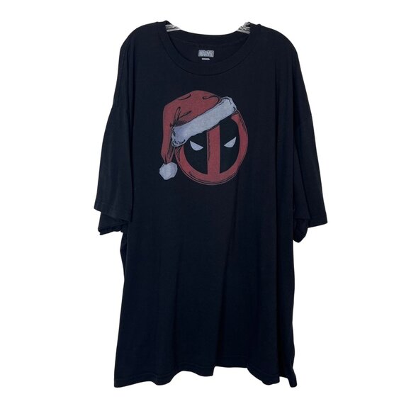 Deadpool Santa Hat TShirt Marvel Black Size 4X - Picture 1 of 6